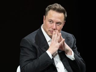 Miliardář Elon Musk na konferenci v Paříži | Foto: Frederic Legrand - COMEO/Shutterstock