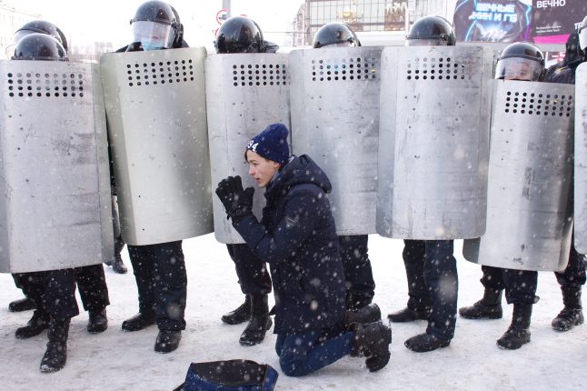 Demonstrace proti zatčení Alexeje Navalného v ruském Barnaulu | Foto Jonas Petrovas/Shutterstock