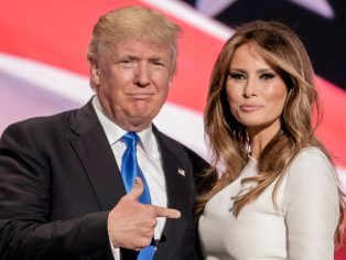 Americký prezident Donald Trump s manželkou Melanií | Foto: Mark Reinstein/Shutterstock