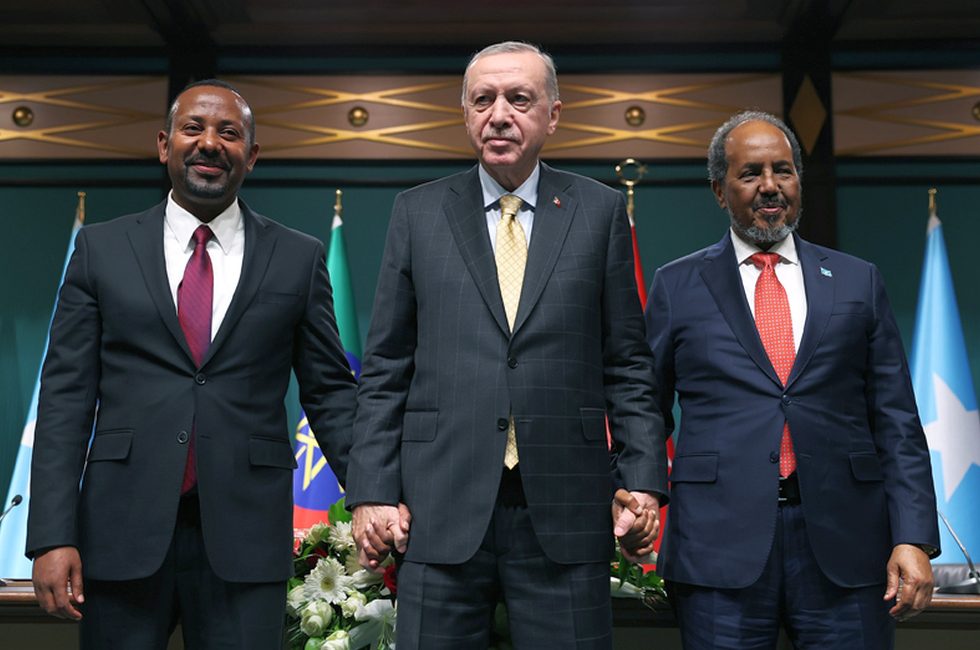 Etiopský premiér Abiy Ahmed, turecký prezident Recep Tayyip Erdoğan a somálský prezident Hassan Sheikh Mohamud | Foto: Úřad tureckého prezidenta