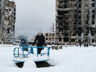 Více než postup ruských vojáků děsí nastupující zima | Foto: Olga Kovalova / Shutterstock