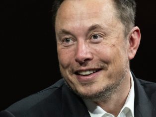 Miliardář Elon Musk | Foto: Frederic Legrand – COMEO / Shutterstock