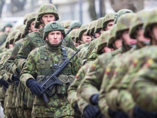 Vojáci NATO v Litvě | Foto: Rokas Tenys / Shutterstock