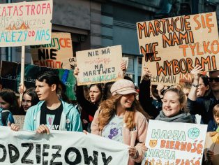 Polská demonstrace za klimatickou odpovědnost | Foto: Sandra Morante / Shutterstock